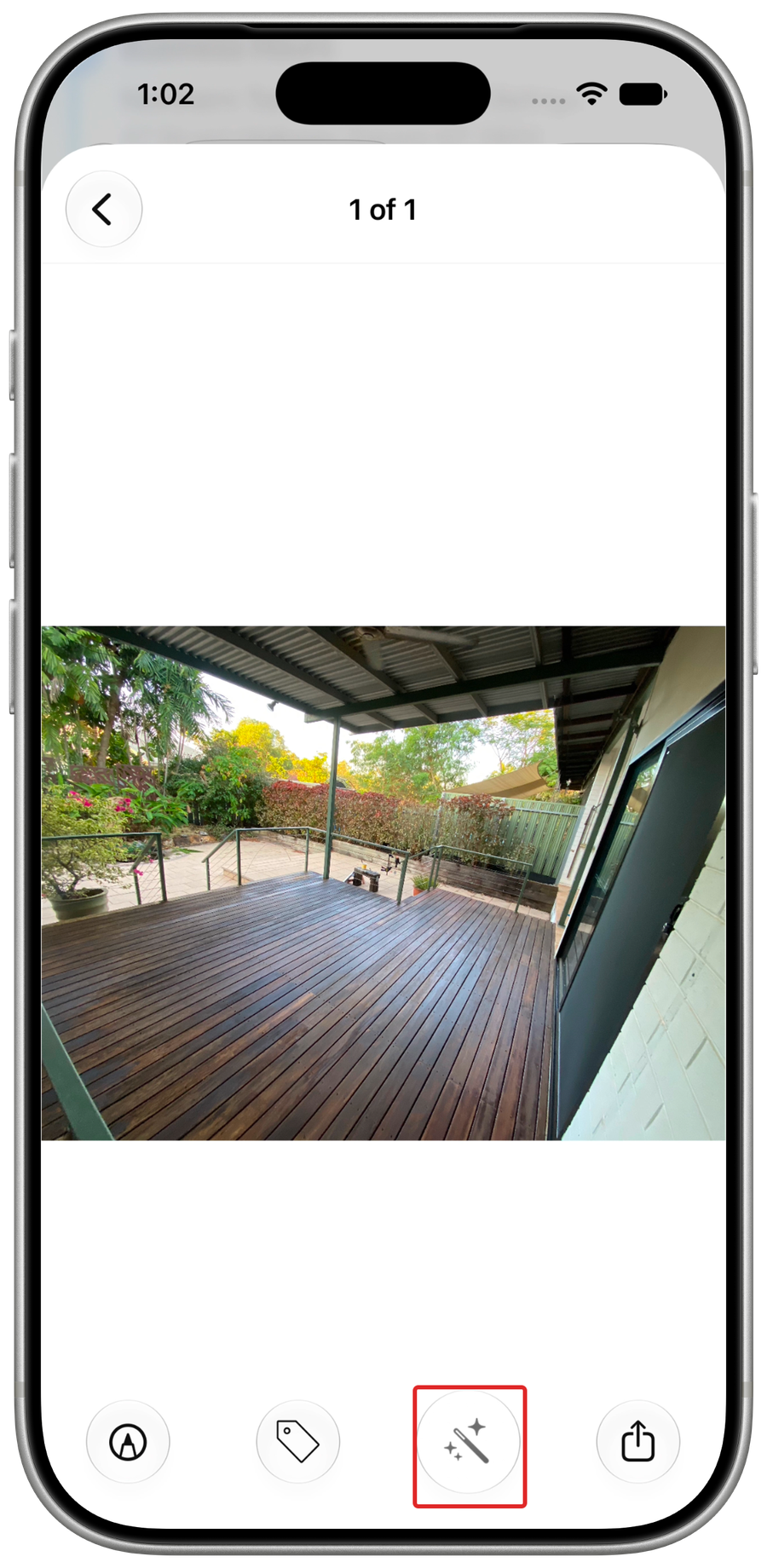 Job photo viewer with the Imagine wand outlined in red